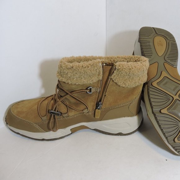 "Easy Spirit" Beige Booties - Picture 3 of 4